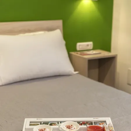 Neapolitan Breakfast Bed & Breakfast