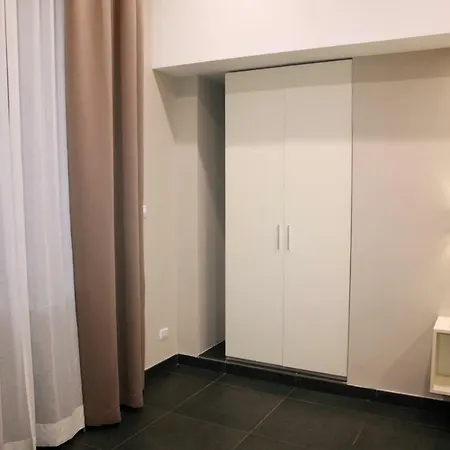 Neapolitan Breakfast 4*