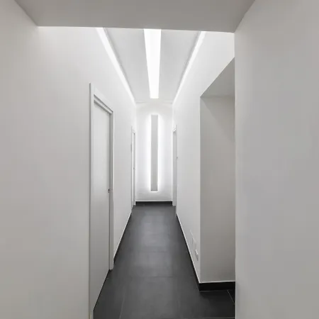 Neapolitan Breakfast Panzió 4*